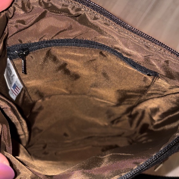 Danny K. Tapestry Crossbody Bag - Picture 10 of 11